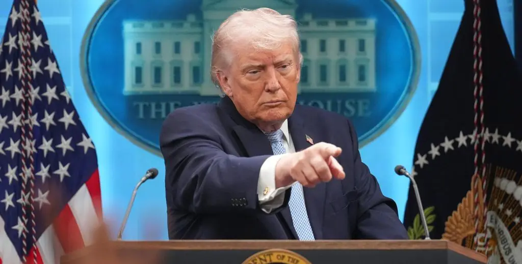 Trump100