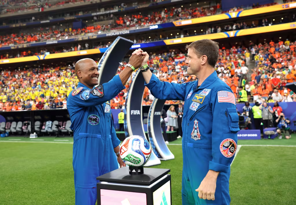 Artemis II crew members Reid Wiseman and Victor Glover