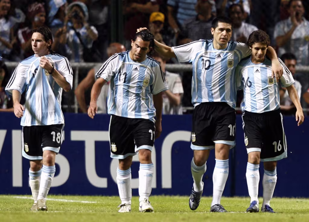 Messi and Aimar (1)