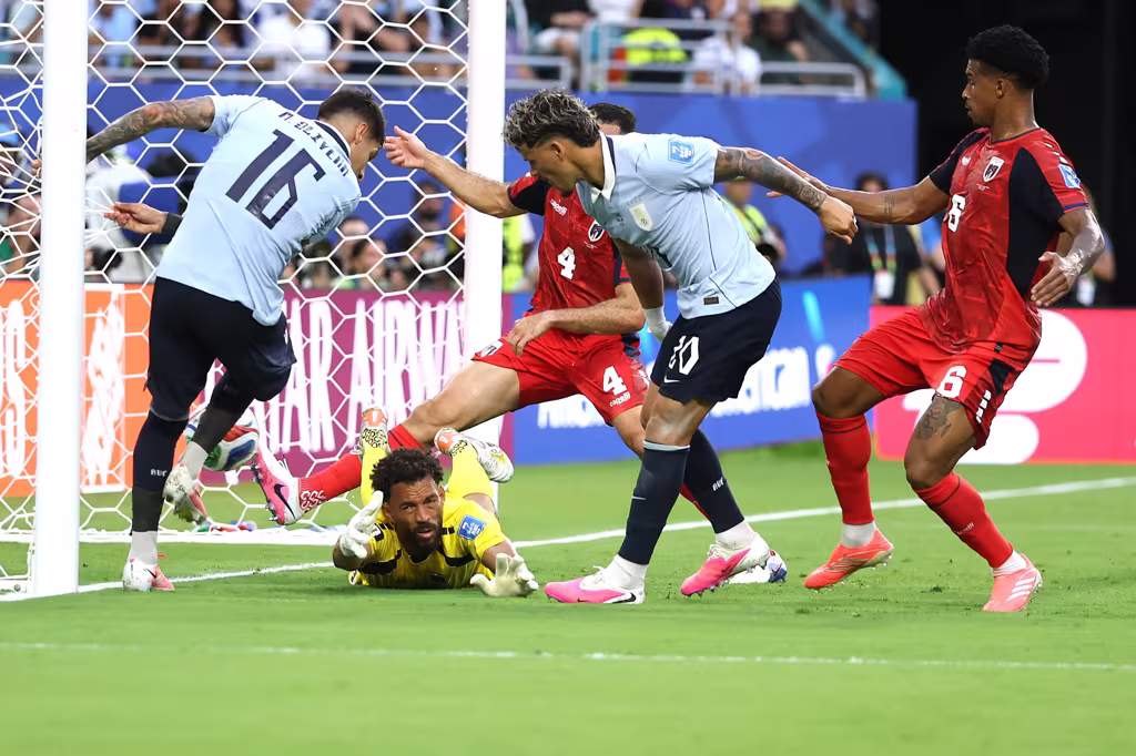 Uruguay v Cabo Verde Group H FIFA World Cup 2026 (5)