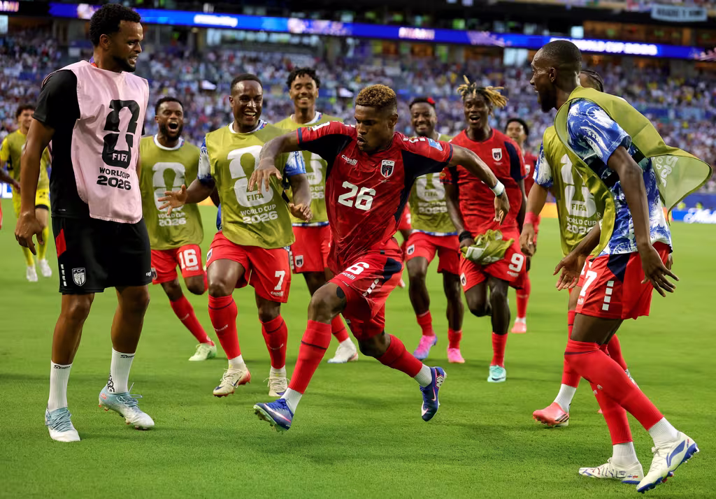 Uruguay v Cabo Verde Group H FIFA World Cup